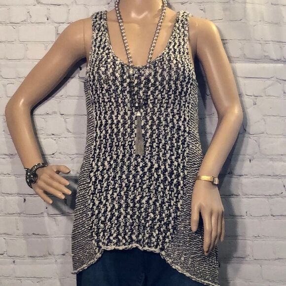 CAbi Black White Tape Yarn Tank Top Tunic Loose Fit Oversized XS - Picture 2 of 8